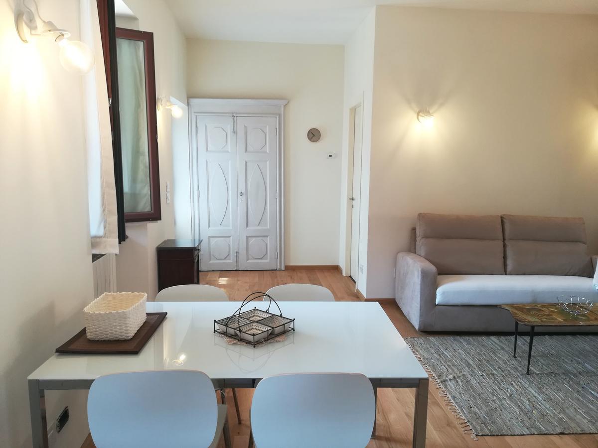 Raviola E Tajarin Apartment Verduno Exterior photo